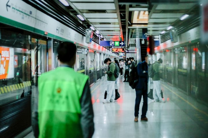 Expat Guide to Transportation in Asian Cities: Cards, Apps, and Tricks