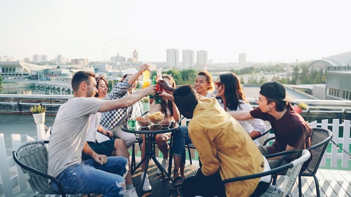 Building a Social Life From Scratch: Making Real Friends as an Expat in Asia