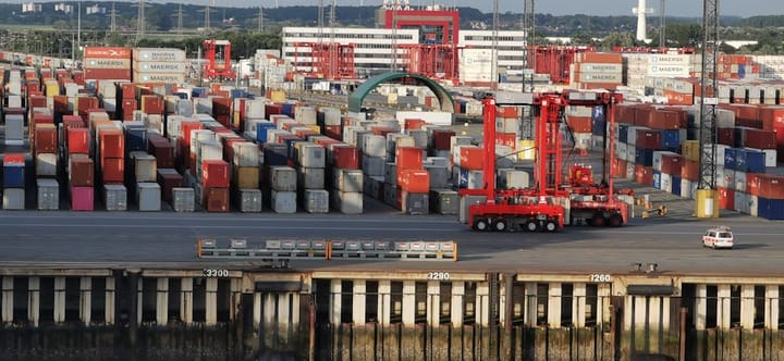How to Ship Your Belongings to Asia: Container, Air Freight, or Just Buy New